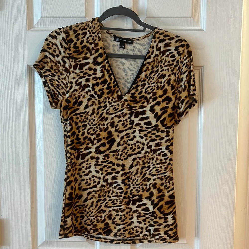 INC tshirt short sleeve size L never worn